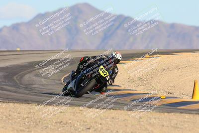 media/Nov-16-2024-CVMA (Sat) [[0e4bb1f32f]]/Race 11-Amateur Supersport Open/